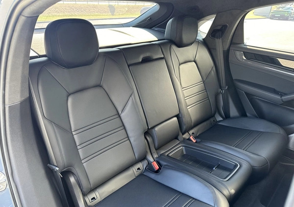 Porsche Cayenne cena 1132400 przebieg: 5, rok produkcji 2023 z Dobrzyń nad Wisłą małe 352